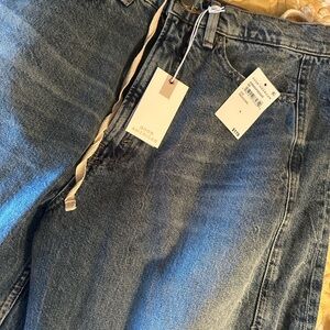 Good American Women's Relaxed Blue Jeans